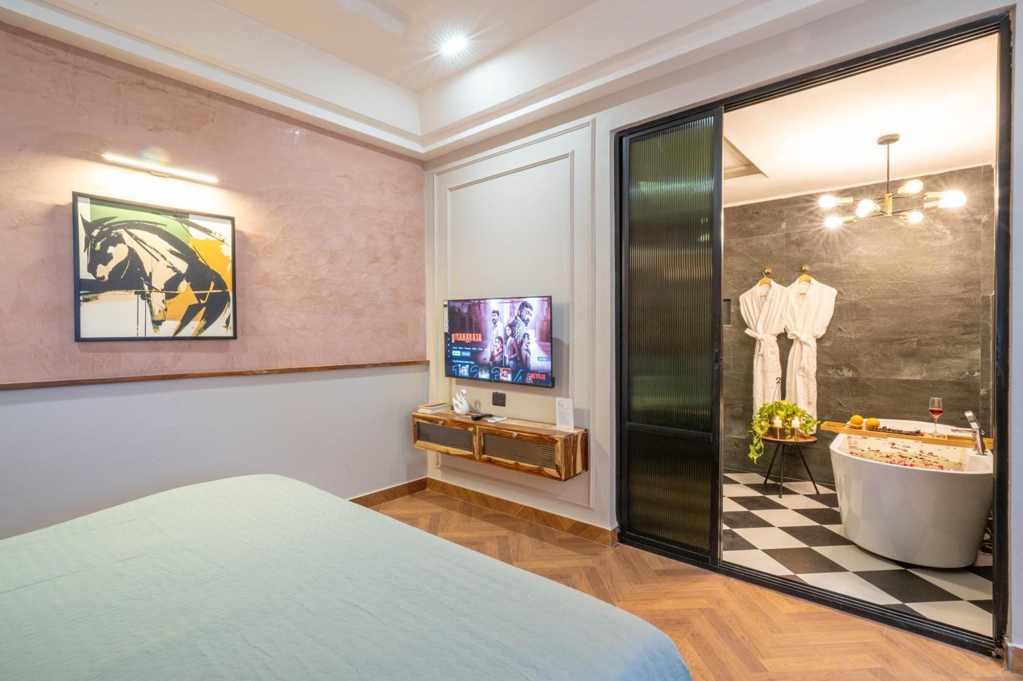 Boutique Hotel By One Tree Gurgaon Extérieur photo